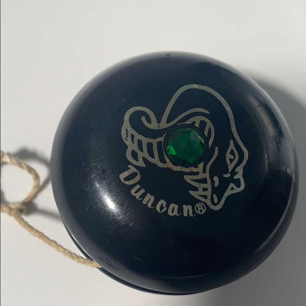 🔹Vintage Duncan Jewel Yo-Yo